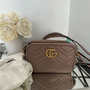 Gucci dusty pink mini marmont vguc bag crossbody